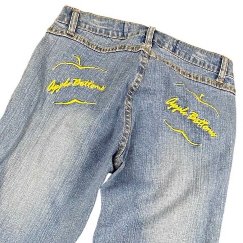 VTG Apple Bottoms Womens Jeans Size 5/6 Capri Distressed Yellow Embroidered NWOT